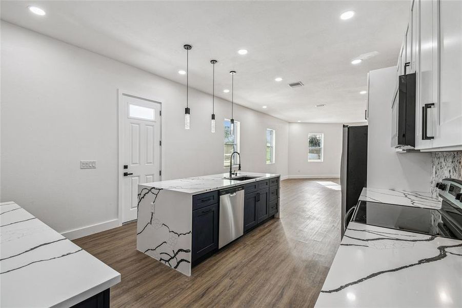 Furnished interior view inside a new home in , Spring Hill (Image 7).