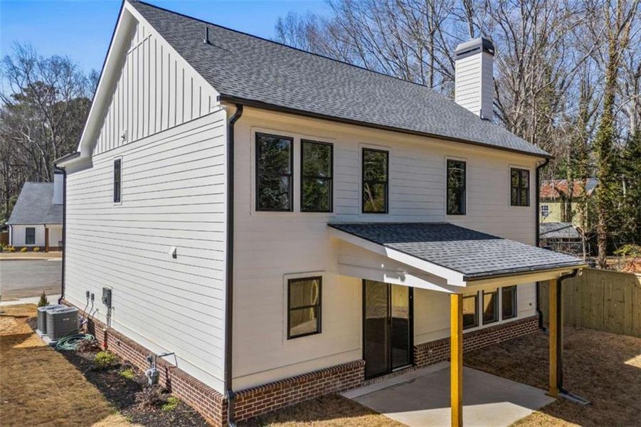 Exterior details and patio area of a home in , Monroe (Image 4).