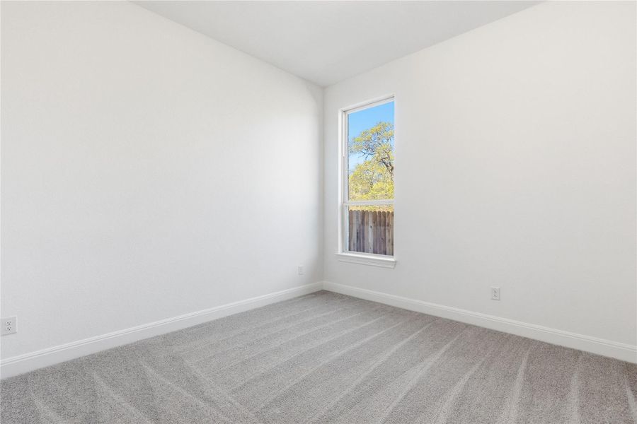 Spacious, unfurnished interior of a new home in Retreat at San Gabriel, Georgetown (Image 24).