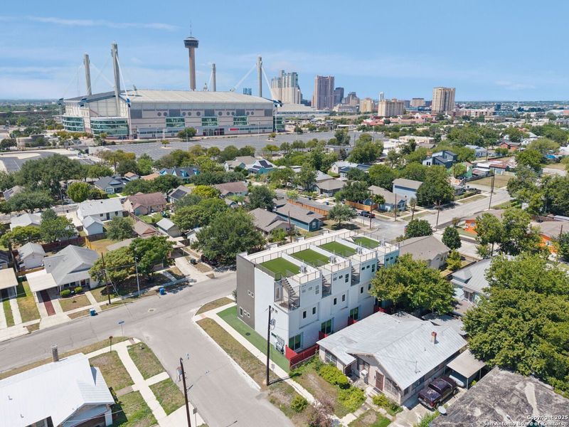 Image 32 of a home in .