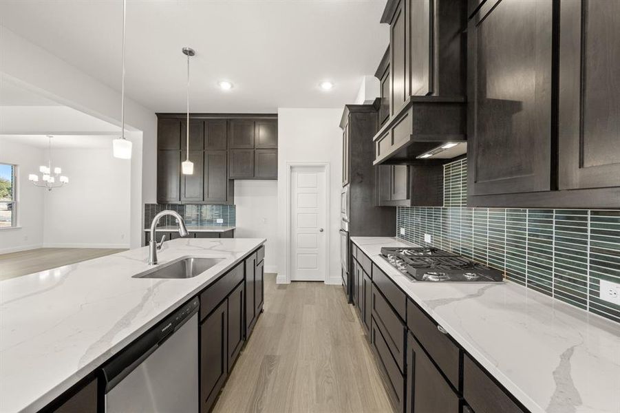 966 Richard Pittman- Kitchen-3