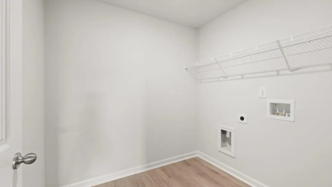 Spacious, unfurnished interior of a new home in Northberry, Rome (Image 26).