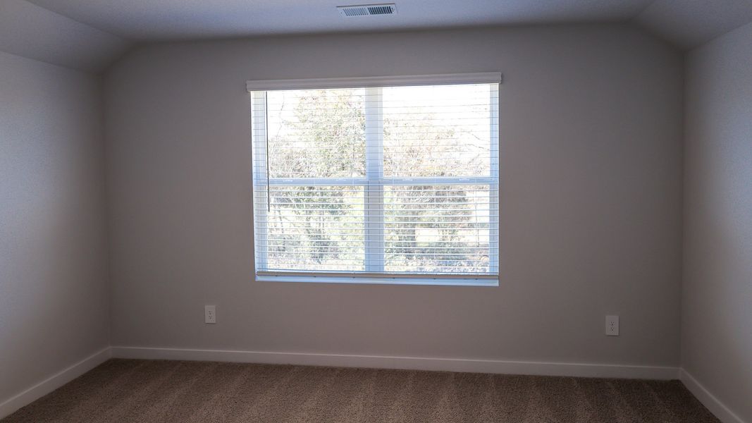 Spacious, unfurnished interior of a new home in Nexus South, Gallatin (Image 26).