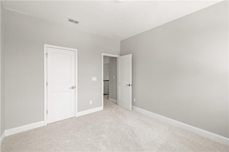 Spacious, unfurnished interior of a new home in , Sugar Hill (Image 27).