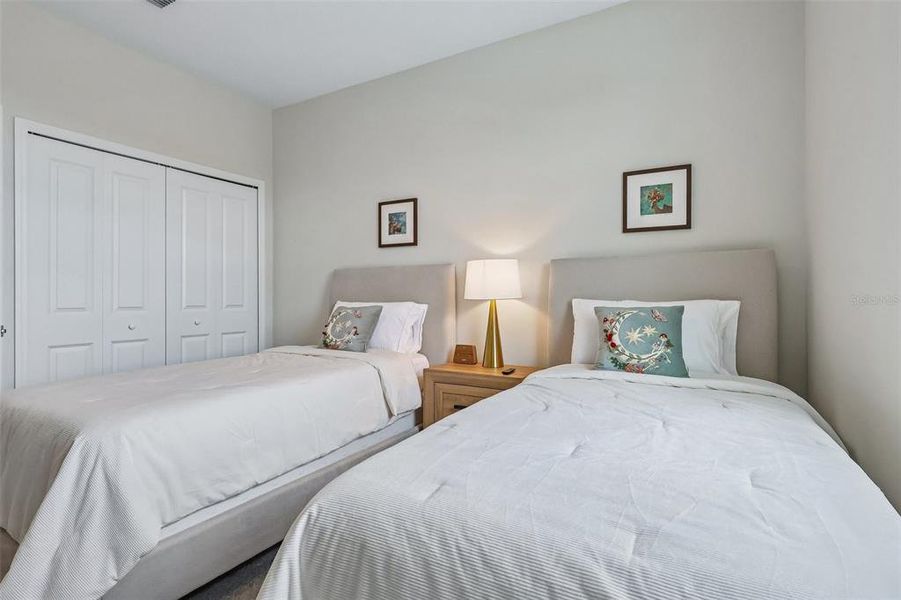 Furnished interior view inside a new home in , Winter Garden (Image 18).