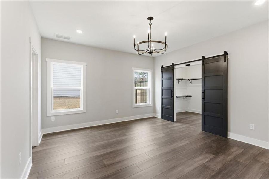 Spacious, unfurnished interior of a new home in Ferguson Corners, Emerson (Image 38).