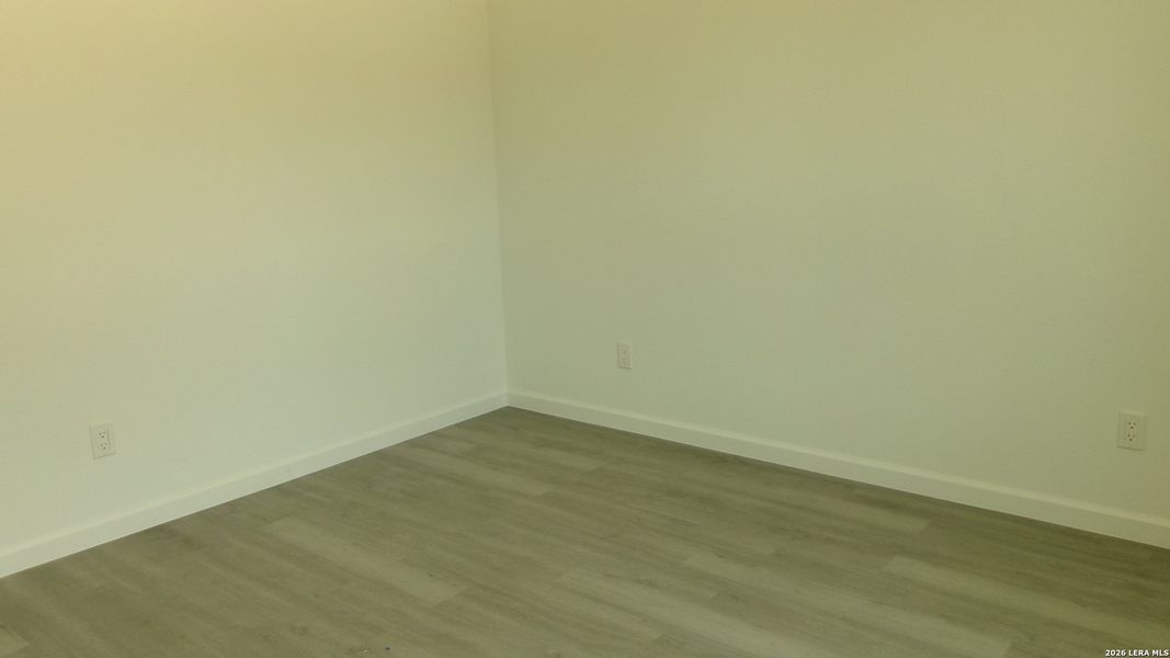 Spacious, unfurnished interior of a new home in , Fischer (Image 16).