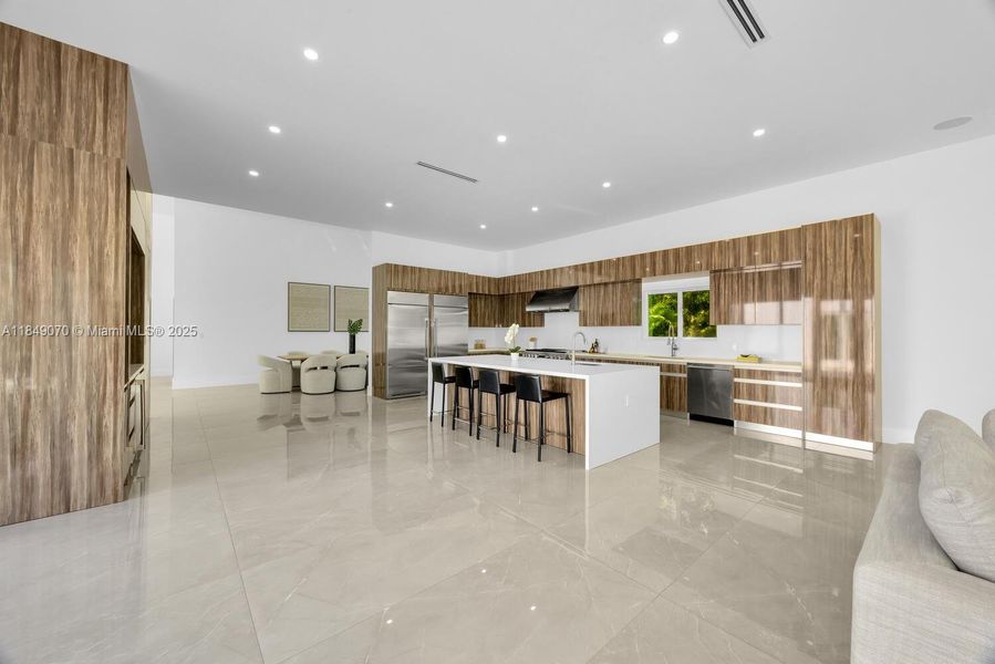 Image 66 of a home in .