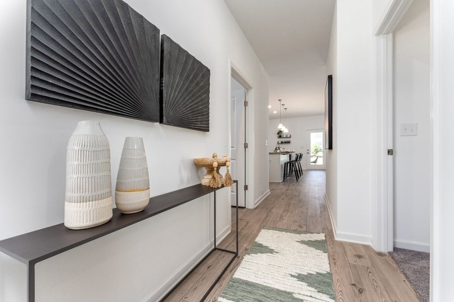 SAMPLE pics of a model home. Colors/features vary per listing.