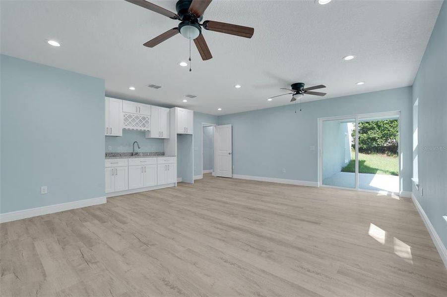 Spacious, unfurnished interior of a new home in , Deltona (Image 41).