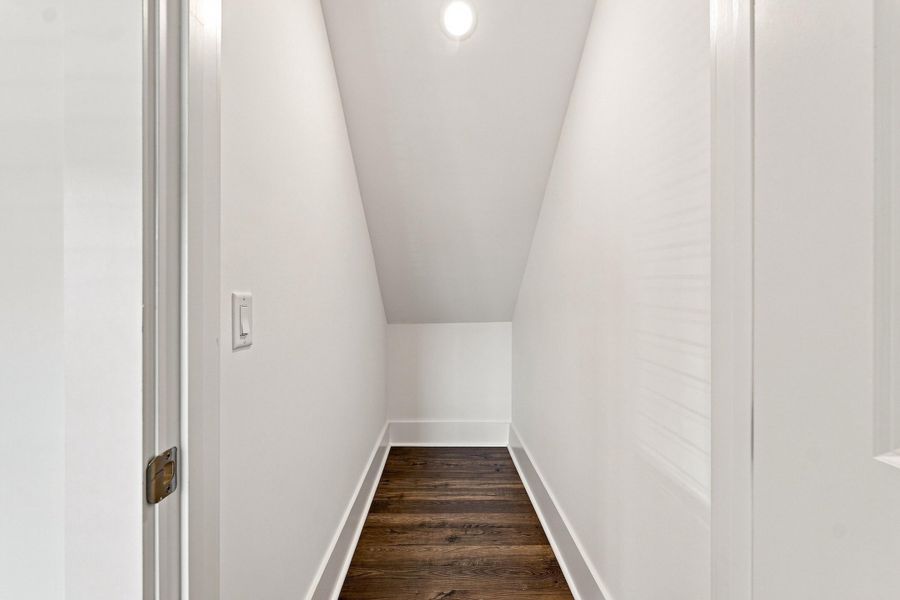 Spacious, unfurnished interior of a new home in , Ravenel (Image 38).