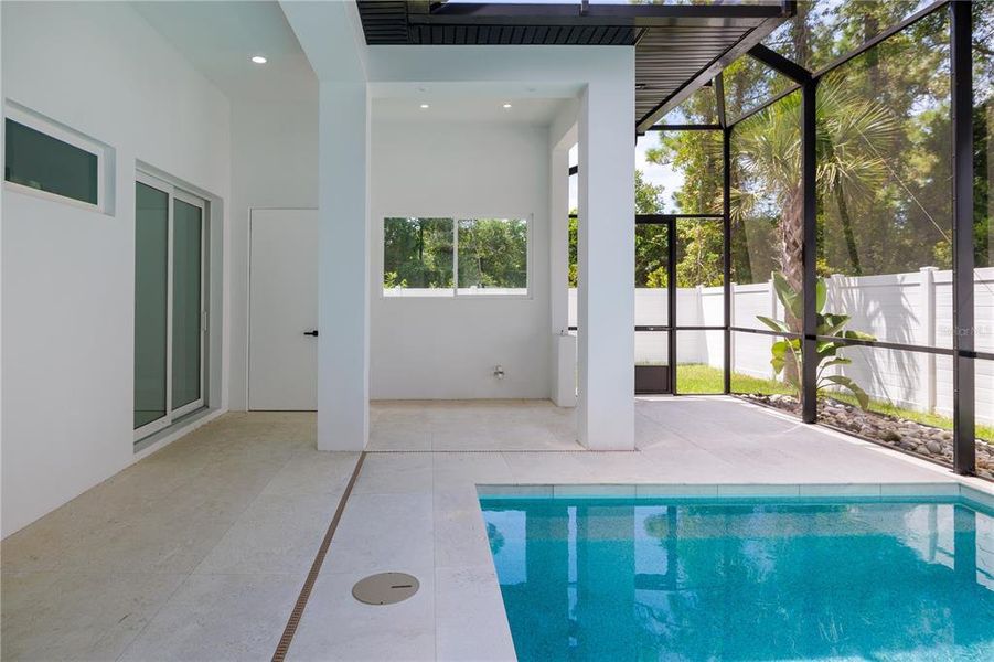 Exterior details and patio area of a home in , Palm Coast (Image 36).