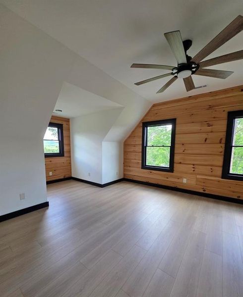 Spacious, unfurnished interior of a new home in , Mineral Bluff (Image 21).