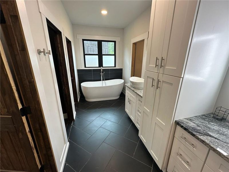 Furnished interior view inside a new home in , Aragon (Image 30).