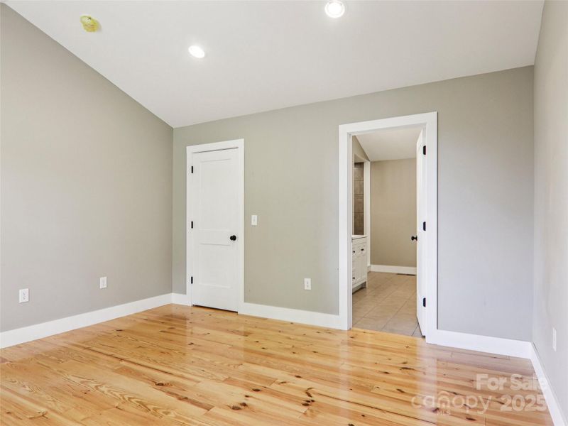 Spacious, unfurnished interior of a new home in , Brevard (Image 27). Spacious, unfurnished interior of a new home in , Brevard (Image 27).
