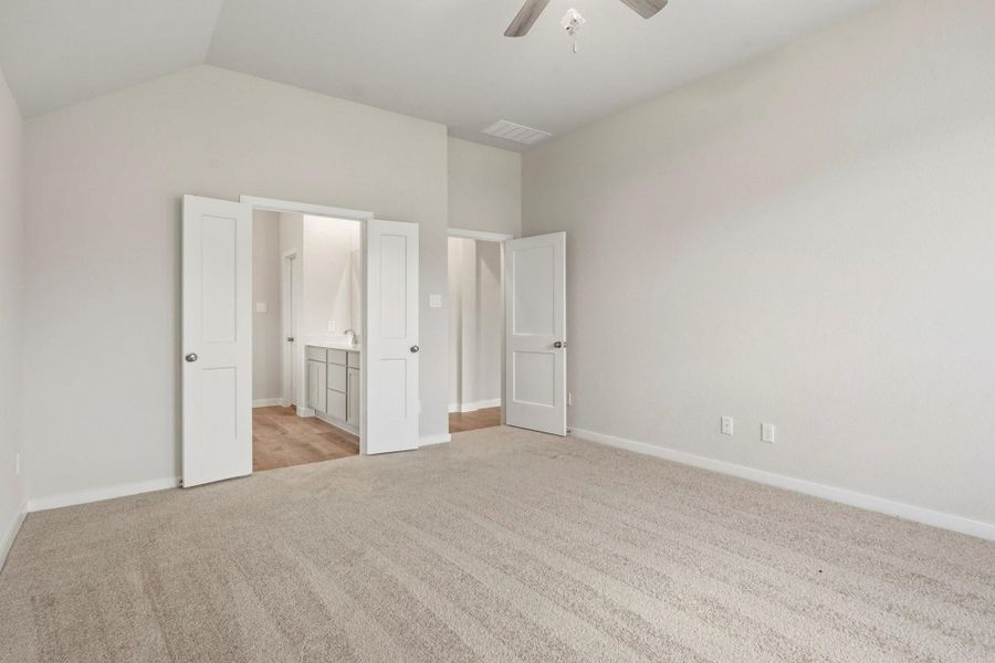Spacious, unfurnished interior of a new home in Audubon, Magnolia (Image 18). Spacious, unfurnished interior of a new home in Audubon, Magnolia (Image 18).