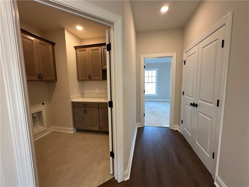 Image 41 of a home in Waterside Single Family.