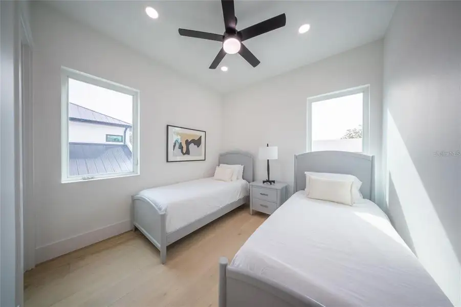 Furnished interior view inside a new home in , Sarasota (Image 5).