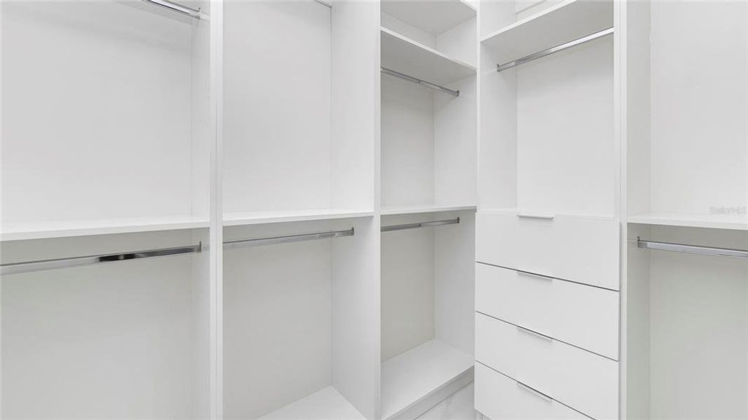 Image 49 of a home in .