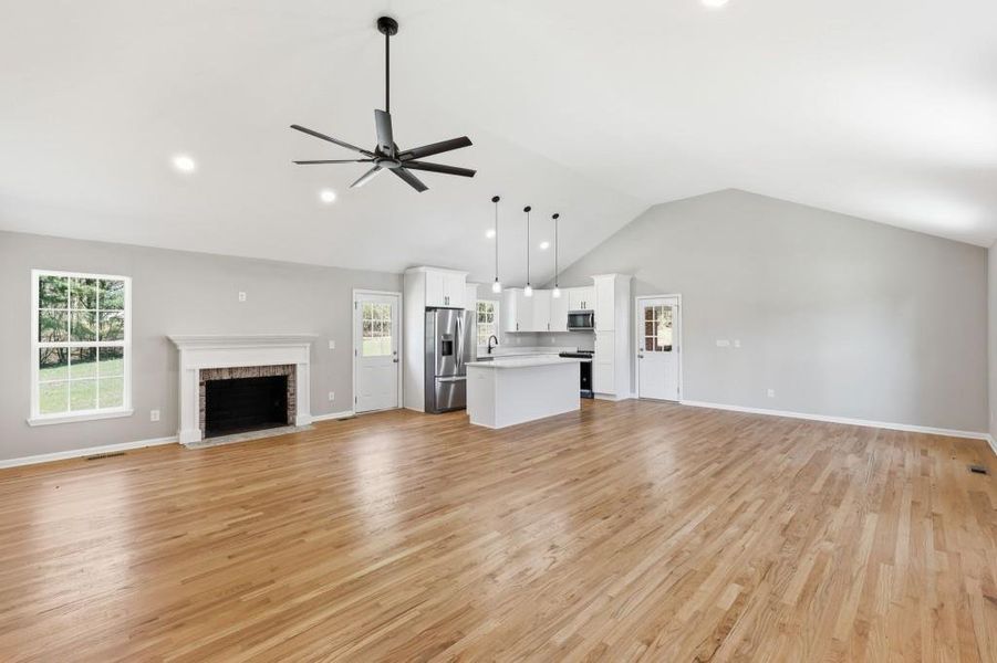 Spacious, unfurnished interior of a new home in , Gainesville (Image 9). Spacious, unfurnished interior of a new home in , Gainesville (Image 9).