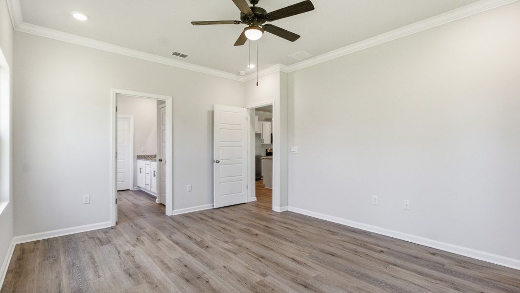 Spacious, unfurnished interior of a new home in Greystone, Crawfordville (Image 16). Spacious, unfurnished interior of a new home in Greystone, Crawfordville (Image 16).