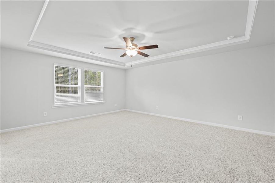 Spacious, unfurnished interior of a new home in Briar Creek, Atlanta (Image 17). Spacious, unfurnished interior of a new home in Briar Creek, Atlanta (Image 17).