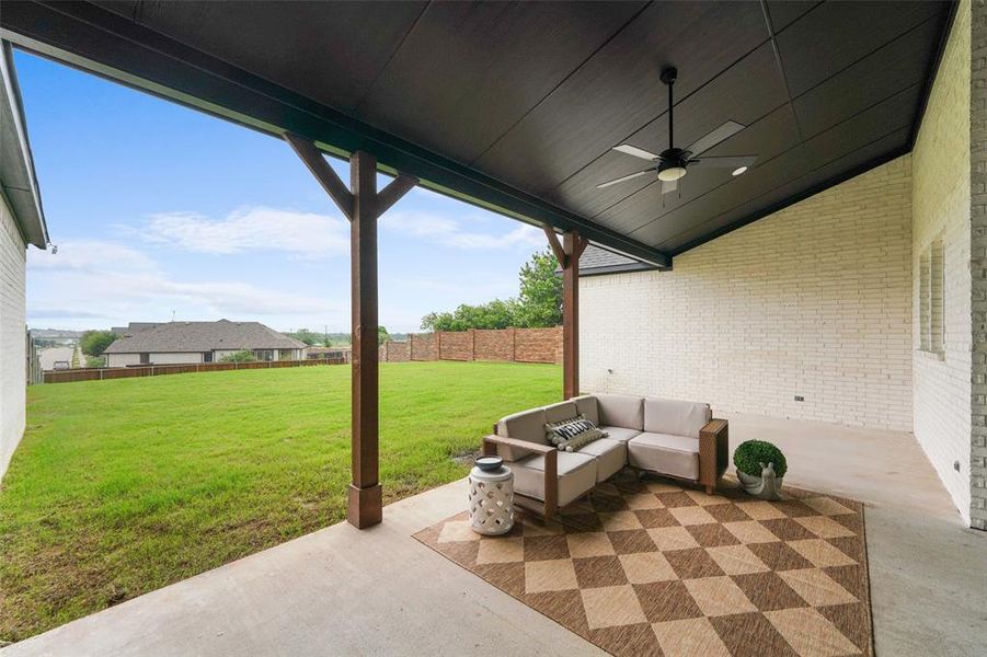 Exterior details and patio area of a home in , Forney (Image 3).