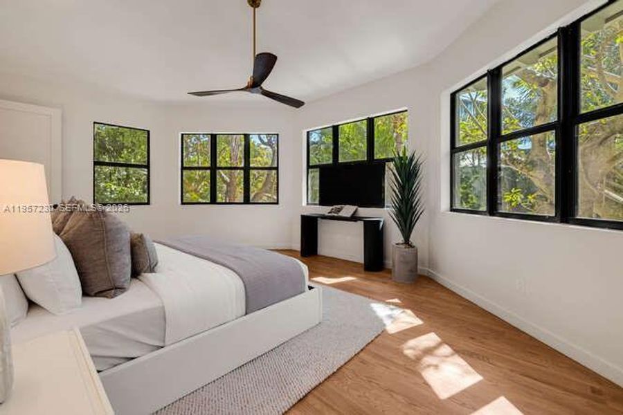 Furnished interior view inside a new home in , Miami (Image 15).