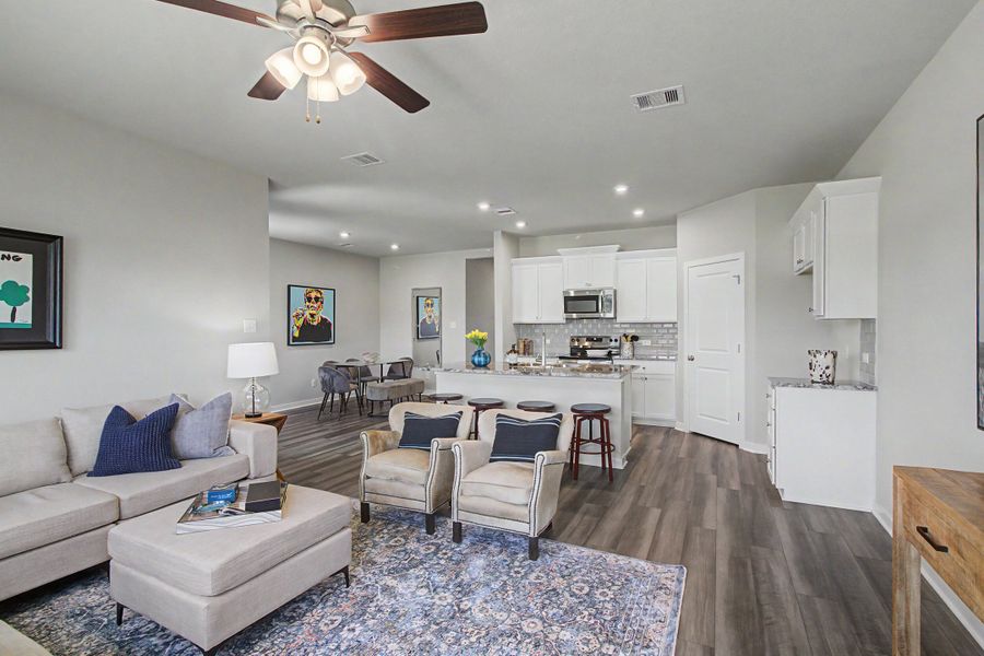 Furnished interior view inside a new home in Pleasant Hill, Bryan (Image 6).