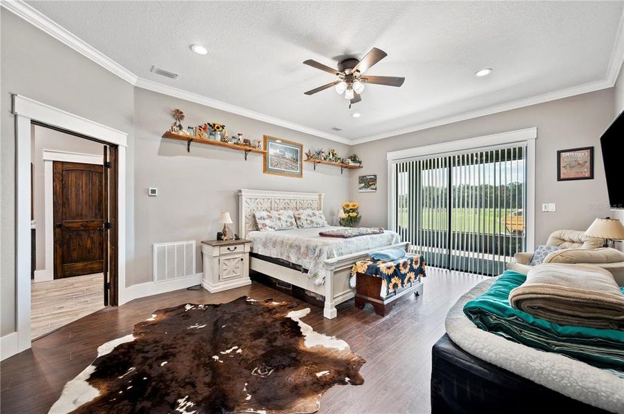 Furnished interior view inside a new home in , Lakeland (Image 36).