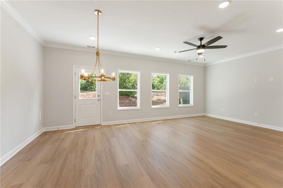 Spacious, unfurnished interior of a new home in Cherokee Township, Acworth (Image 17).