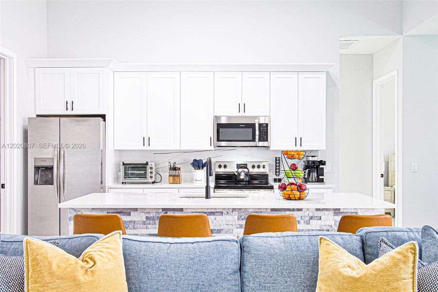 Furnished interior view inside a new home in , Cape Coral (Image 20).
