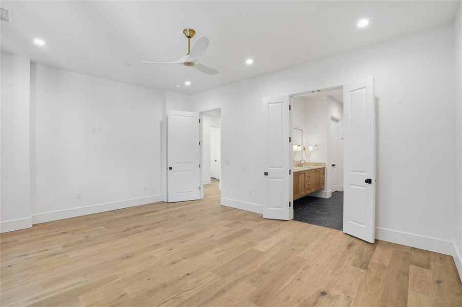 Spacious, unfurnished interior of a new home in , Irving (Image 19).