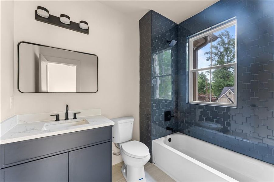 Furnished interior view inside a new home in , Atlanta (Image 33).