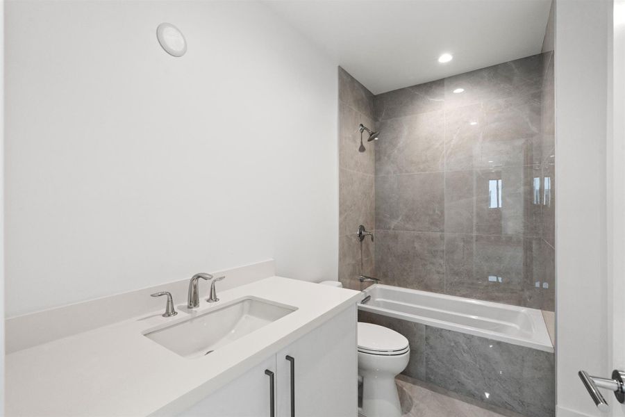 Furnished interior view inside a new home in , Boca Raton (Image 8). Furnished interior view inside a new home in , Boca Raton (Image 8).