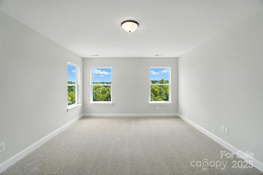 Spacious, unfurnished interior of a new home in Summerlin, Mooresville (Image 37).
