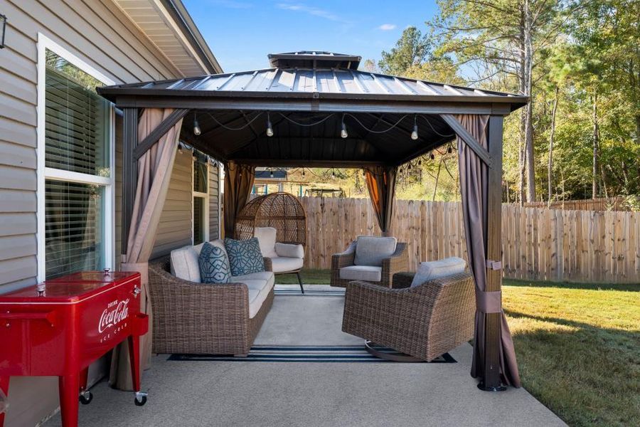 Image 26 of a home in Sycamore Crest.