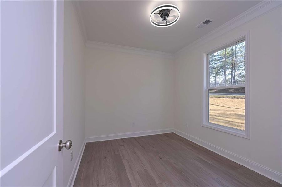Spacious, unfurnished interior of a new home in , Buchanan (Image 32).