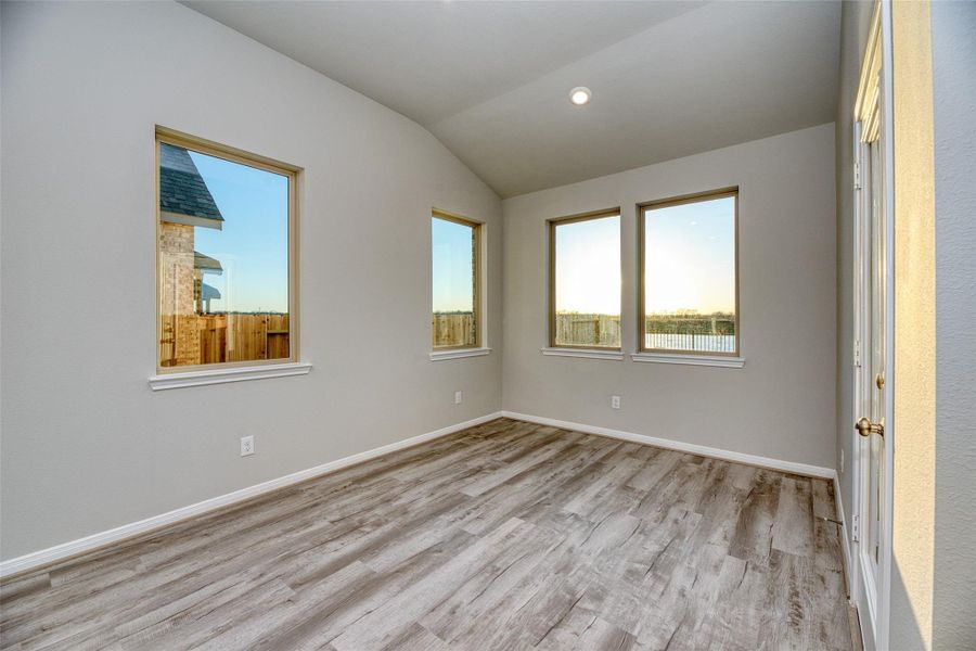 Spacious, unfurnished interior of a new home in , Bonney (Image 29).