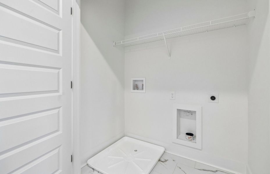 Image 35 of a home in Skyline.
