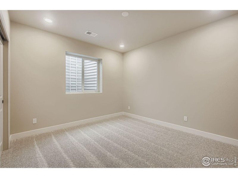 Spacious, unfurnished interior of a new home in Country Club Reserve – Fort Collins, Fort Collins (Image 15).
