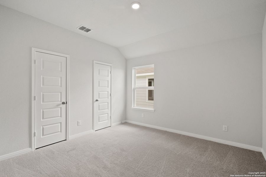 Spacious, unfurnished interior of a new home in Timber Creek, San Antonio (Image 30). Spacious, unfurnished interior of a new home in Timber Creek, San Antonio (Image 30).