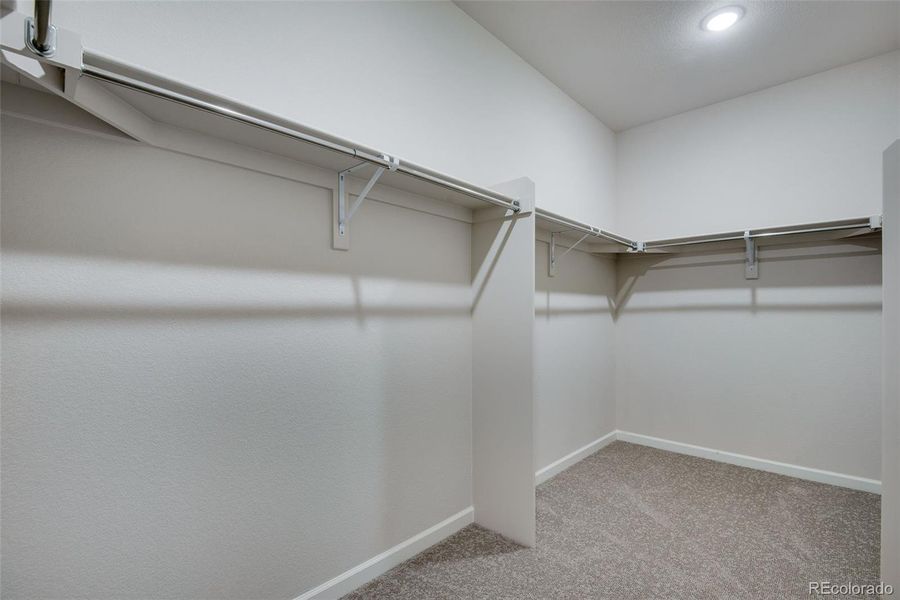 Spacious, unfurnished interior of a new home in Medley at Reunion Ridge, Commerce City (Image 30).