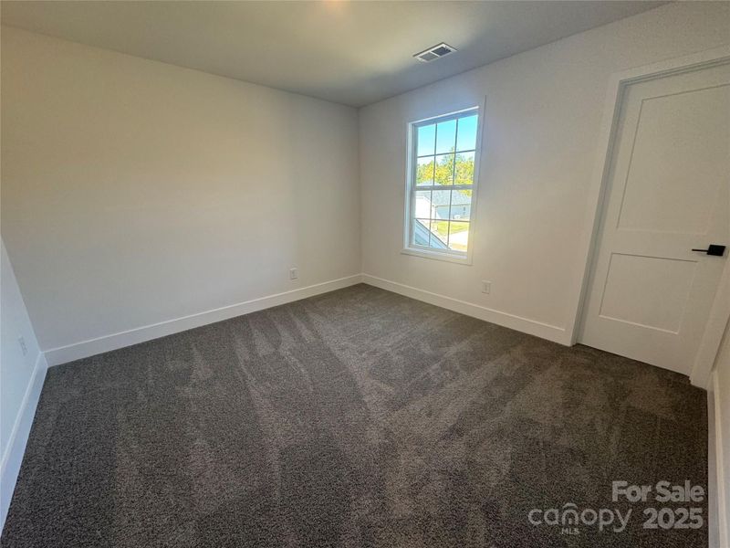 Spacious, unfurnished interior of a new home in Kerns Ridge, Salisbury (Image 18).