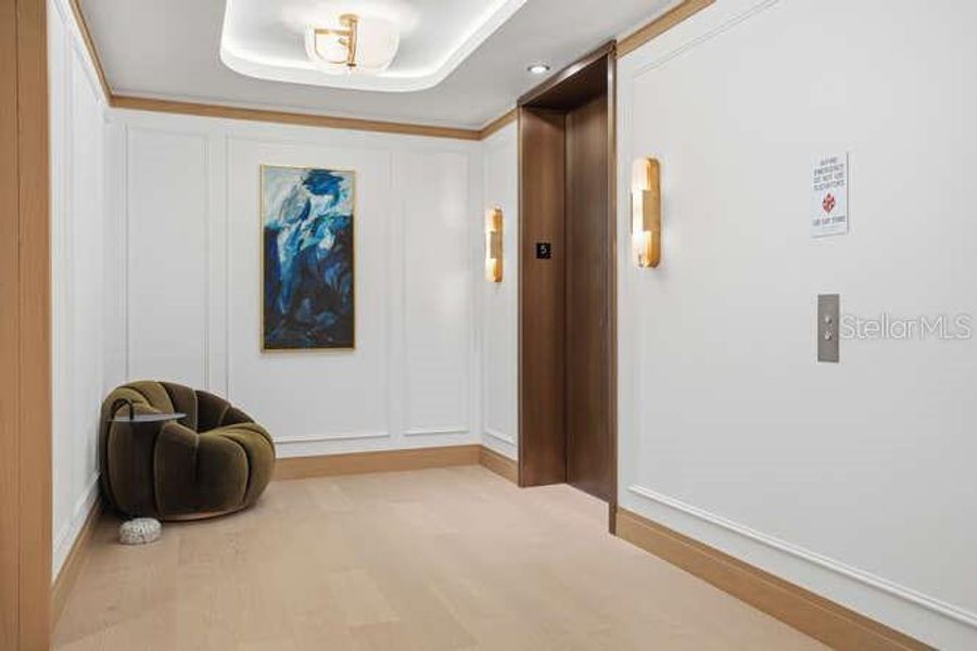 Spacious, unfurnished interior of a new home in , Tampa (Image 13).