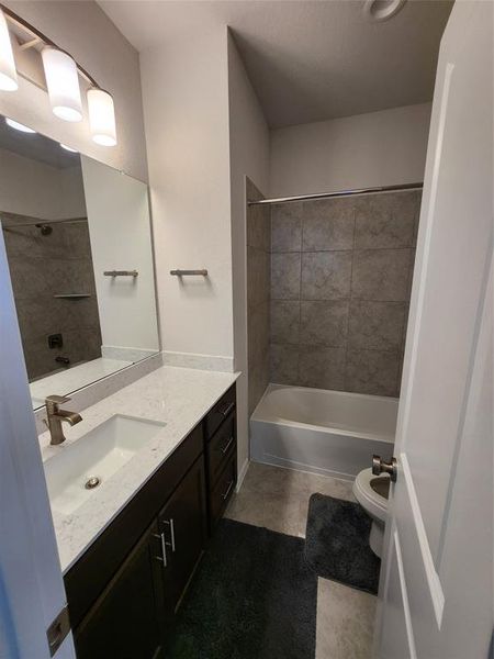 Upstairs bathroom in bedroom