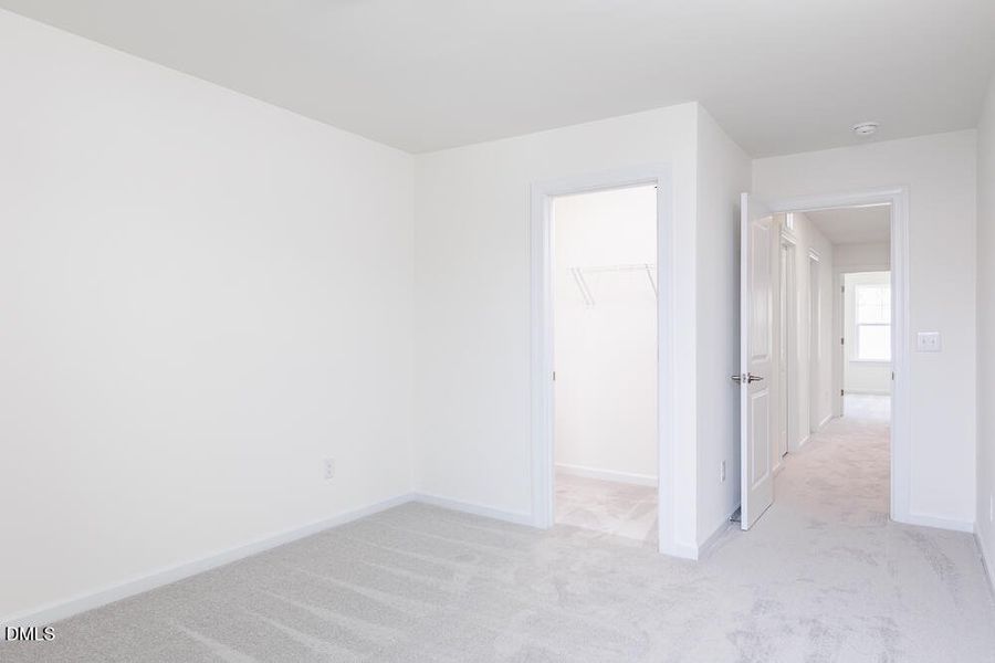 Interiors MLS-21 Interiors MLS-21