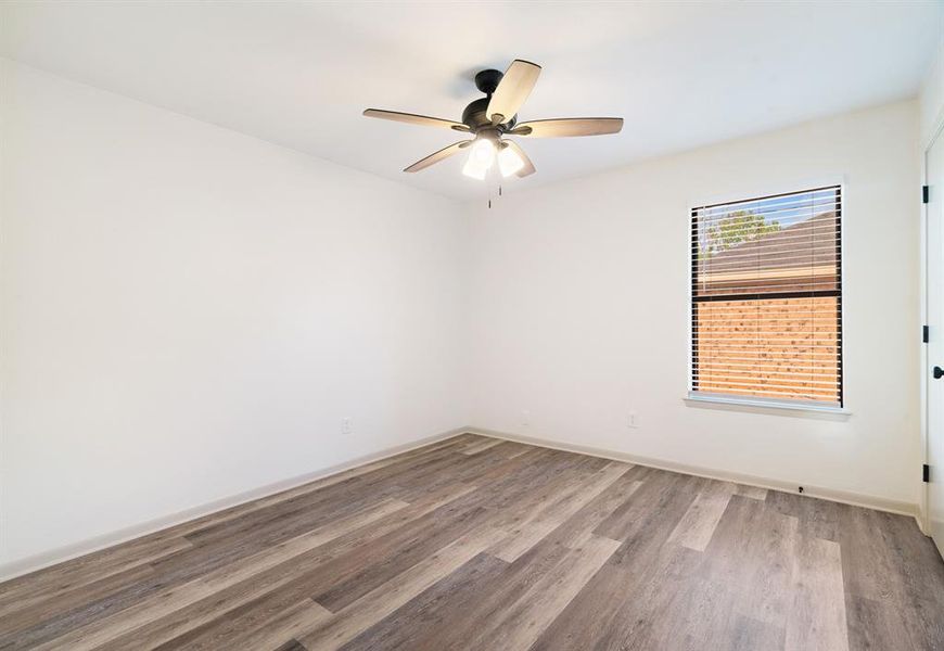Spacious, unfurnished interior of a new home in , Paris (Image 15).