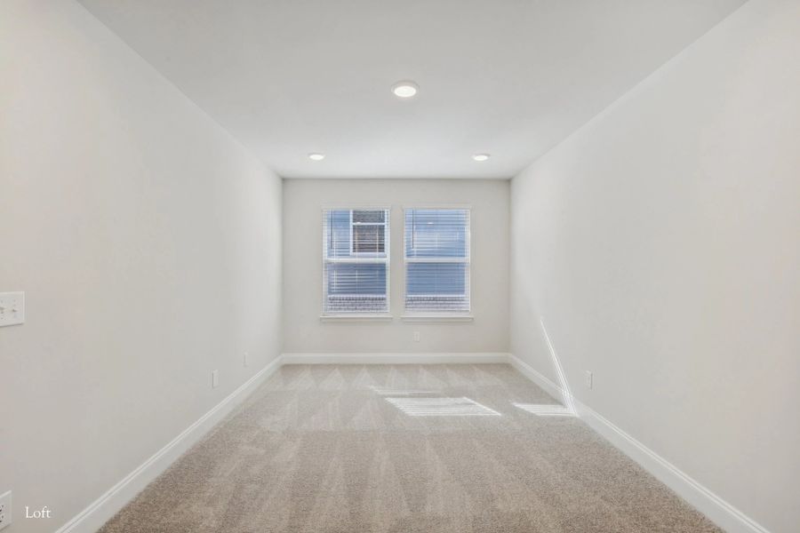 Spacious, unfurnished interior of a new home in Cades Bluff, Lebanon (Image 22).