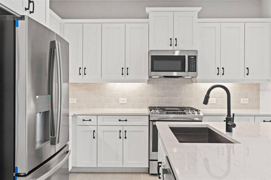 Furnished interior view inside a new home in Wysteria, Venice (Image 10).